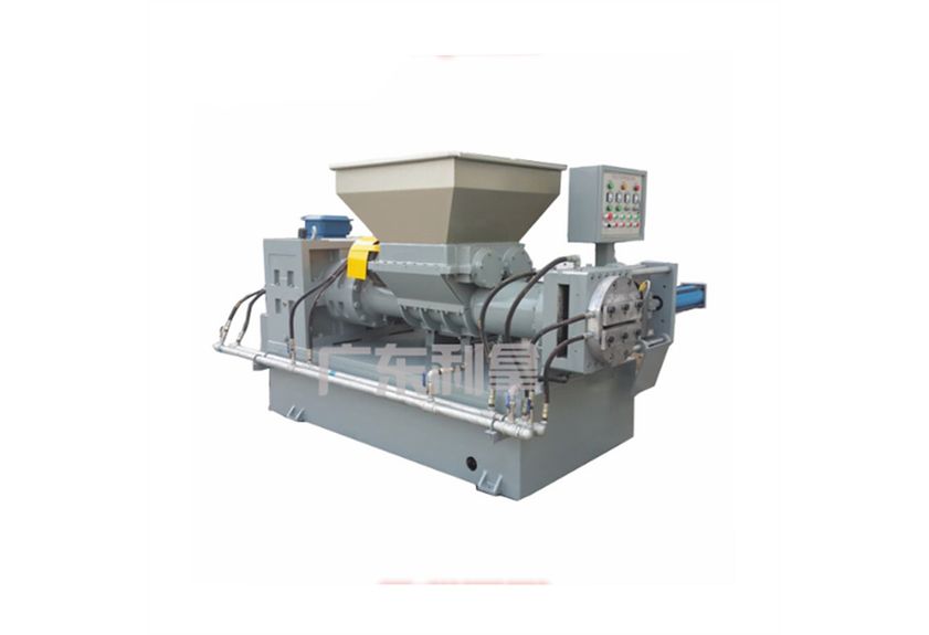 熔噴布擠出機:高效生產的關鍵設備-2