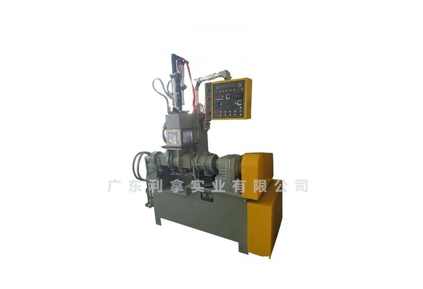 廣東利拿液壓翻轉式密煉機的創新與應用